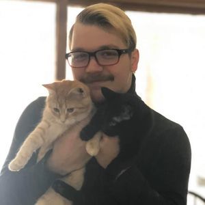 Meet your Posher, Elliott